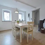 Feriehus Veltenhaus Historic Retreat *
