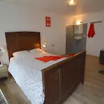 Veltenhaus Historic Retreat *